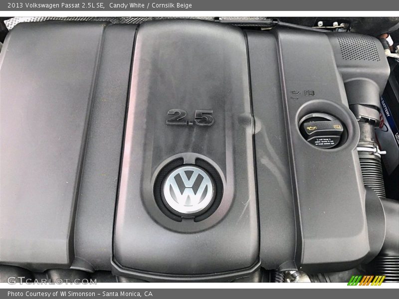 Candy White / Cornsilk Beige 2013 Volkswagen Passat 2.5L SE