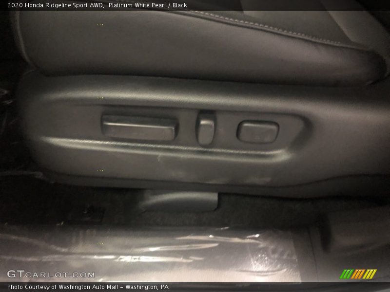 Platinum White Pearl / Black 2020 Honda Ridgeline Sport AWD