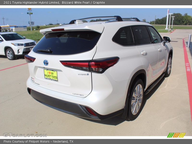 Blizzard White Pearl / Graphite 2021 Toyota Highlander Hybrid Limited