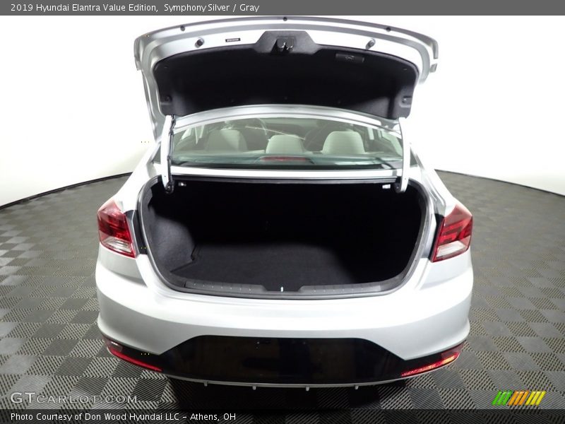 Symphony Silver / Gray 2019 Hyundai Elantra Value Edition