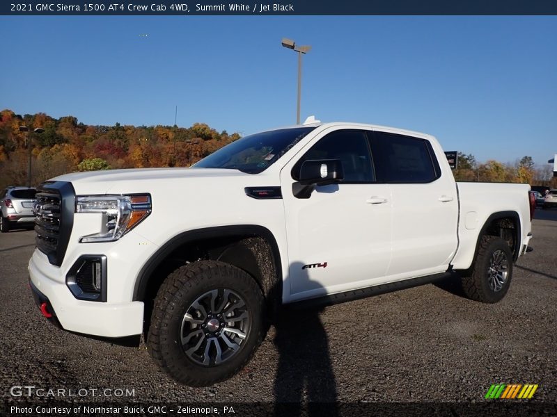 Front 3/4 View of 2021 Sierra 1500 AT4 Crew Cab 4WD