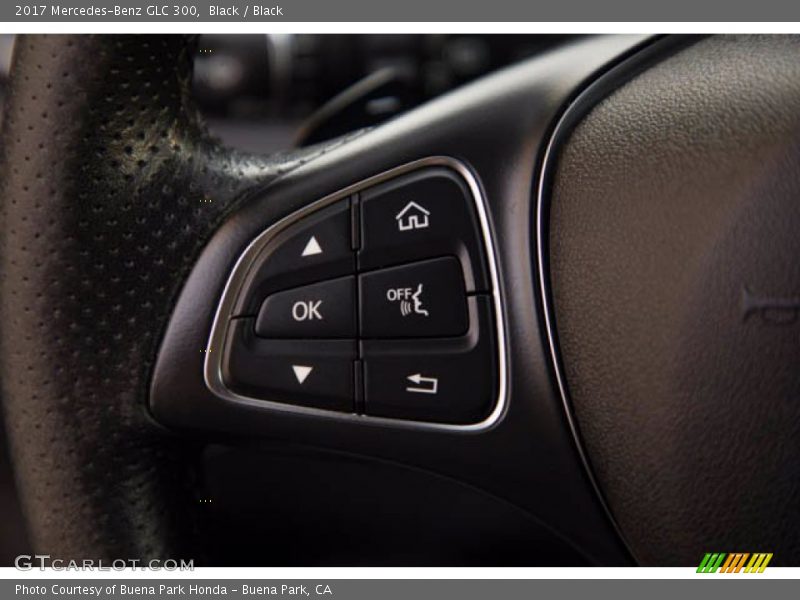 Black / Black 2017 Mercedes-Benz GLC 300