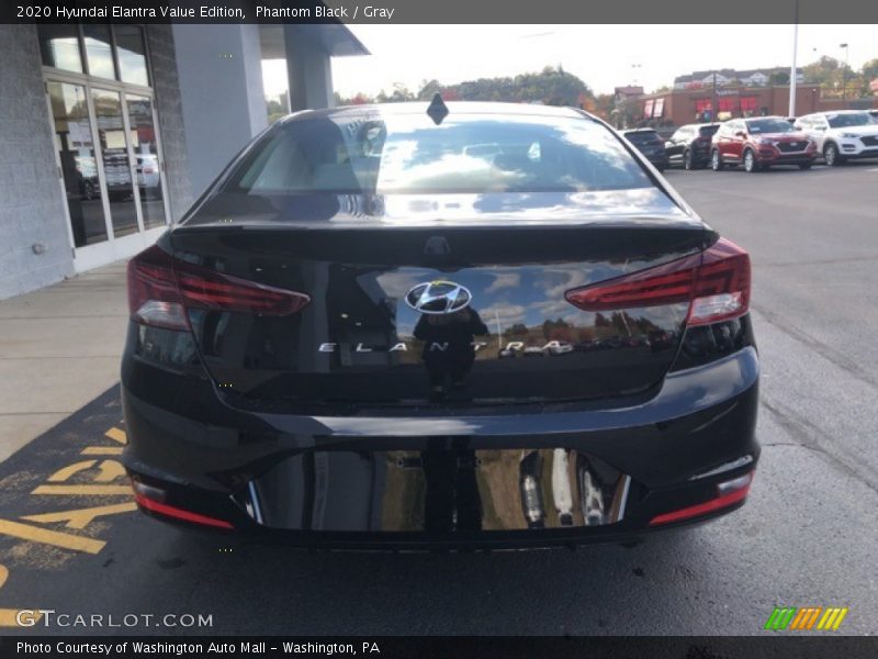 Phantom Black / Gray 2020 Hyundai Elantra Value Edition