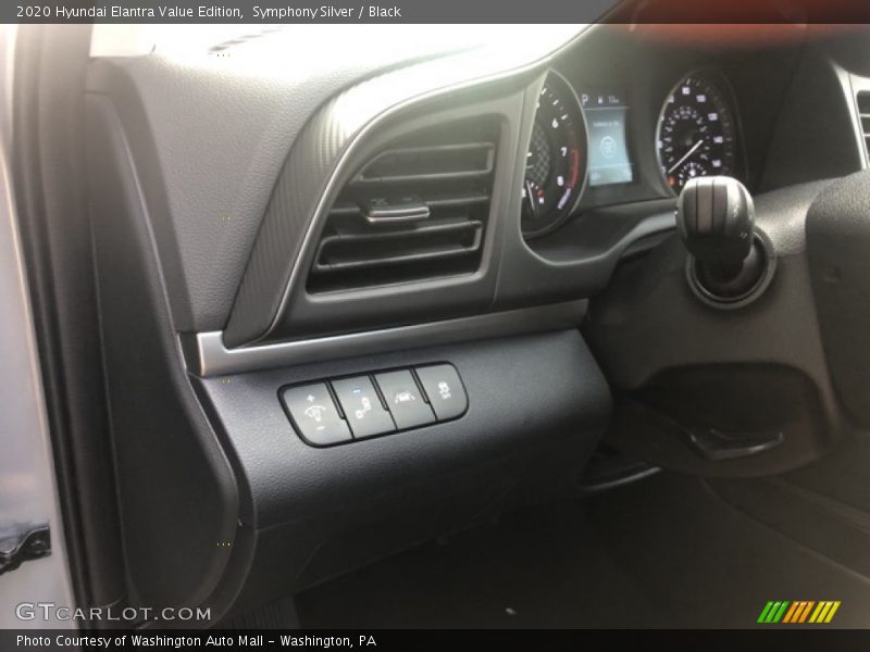 Symphony Silver / Black 2020 Hyundai Elantra Value Edition