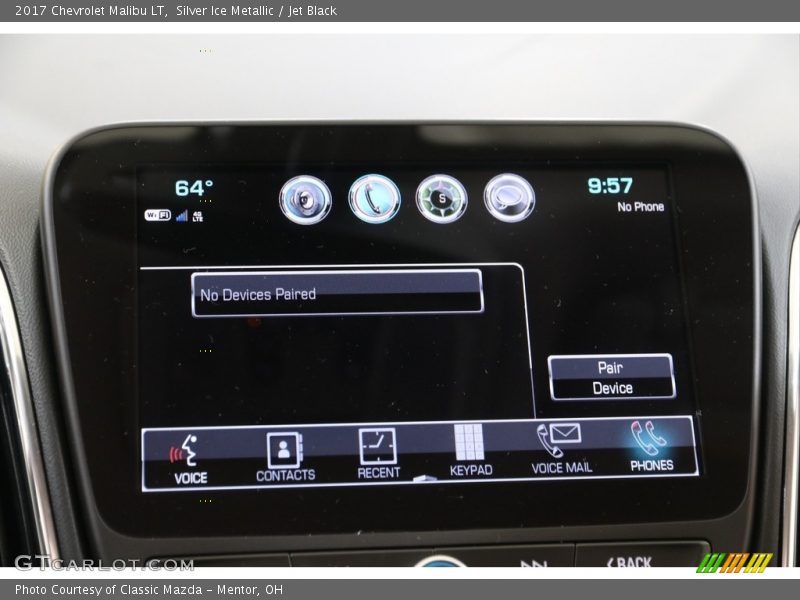 Silver Ice Metallic / Jet Black 2017 Chevrolet Malibu LT