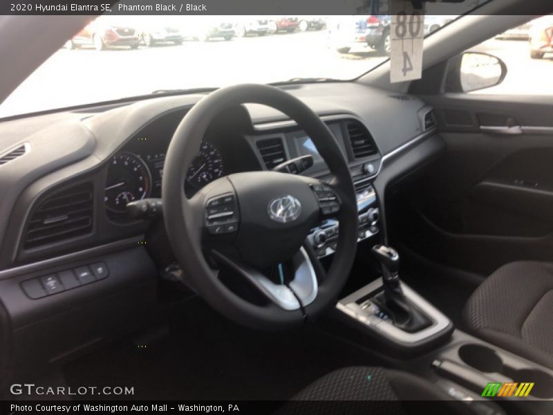 Phantom Black / Black 2020 Hyundai Elantra SE