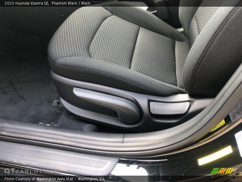 Phantom Black / Black 2020 Hyundai Elantra SE