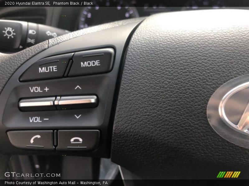 Phantom Black / Black 2020 Hyundai Elantra SE