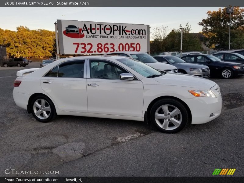 Super White / Ash 2008 Toyota Camry XLE V6