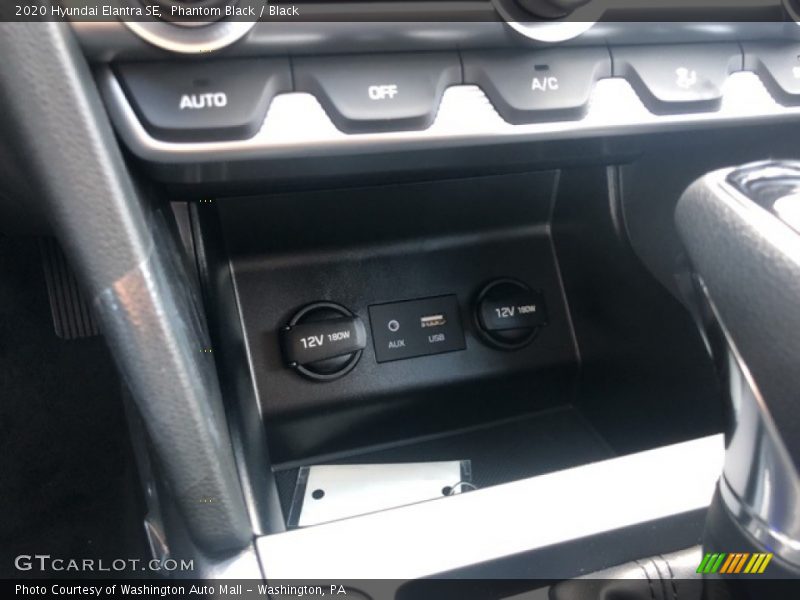 Phantom Black / Black 2020 Hyundai Elantra SE