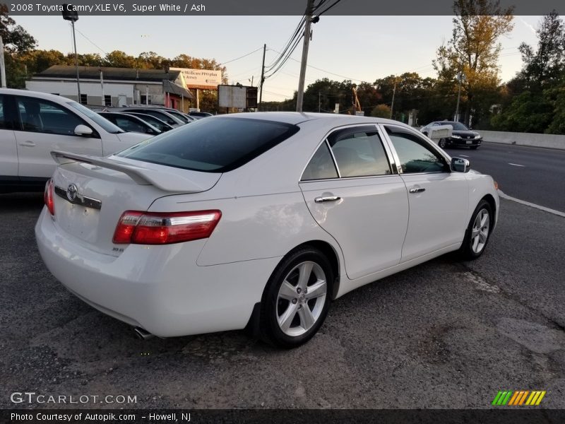 Super White / Ash 2008 Toyota Camry XLE V6