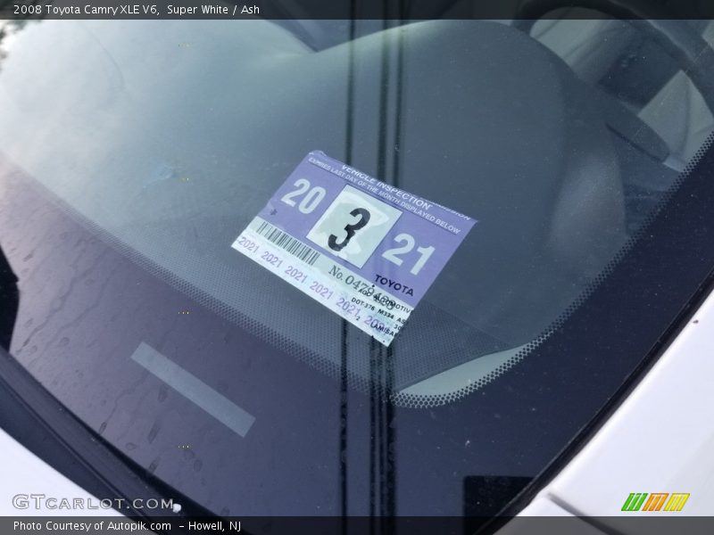 Super White / Ash 2008 Toyota Camry XLE V6