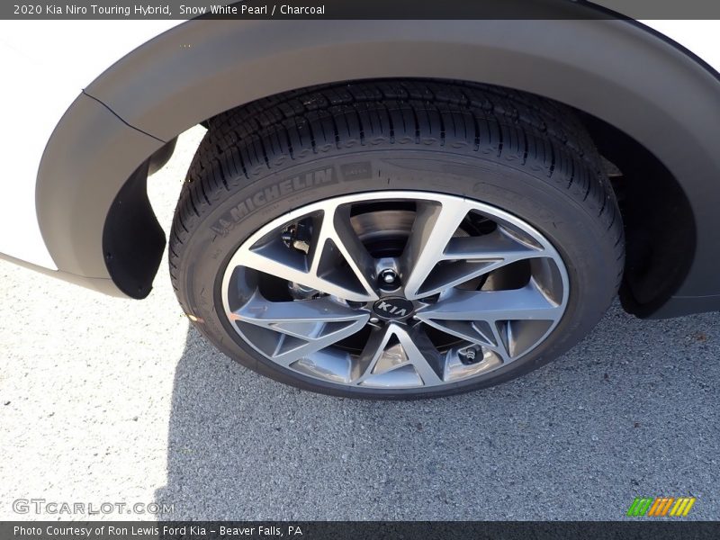 Snow White Pearl / Charcoal 2020 Kia Niro Touring Hybrid