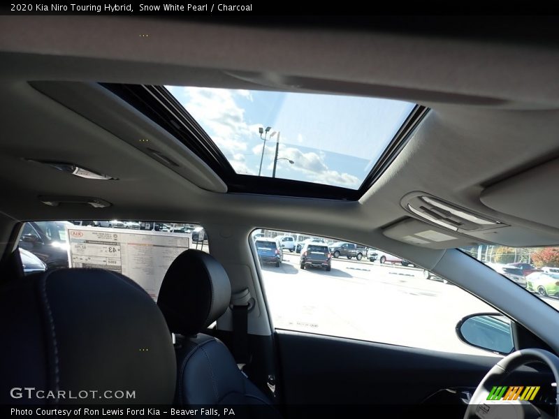 Snow White Pearl / Charcoal 2020 Kia Niro Touring Hybrid