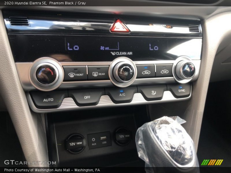 Phantom Black / Gray 2020 Hyundai Elantra SE
