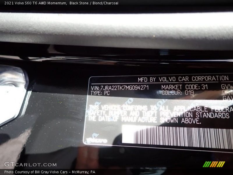 Black Stone / Blond/Charcoal 2021 Volvo S60 T6 AWD Momentum