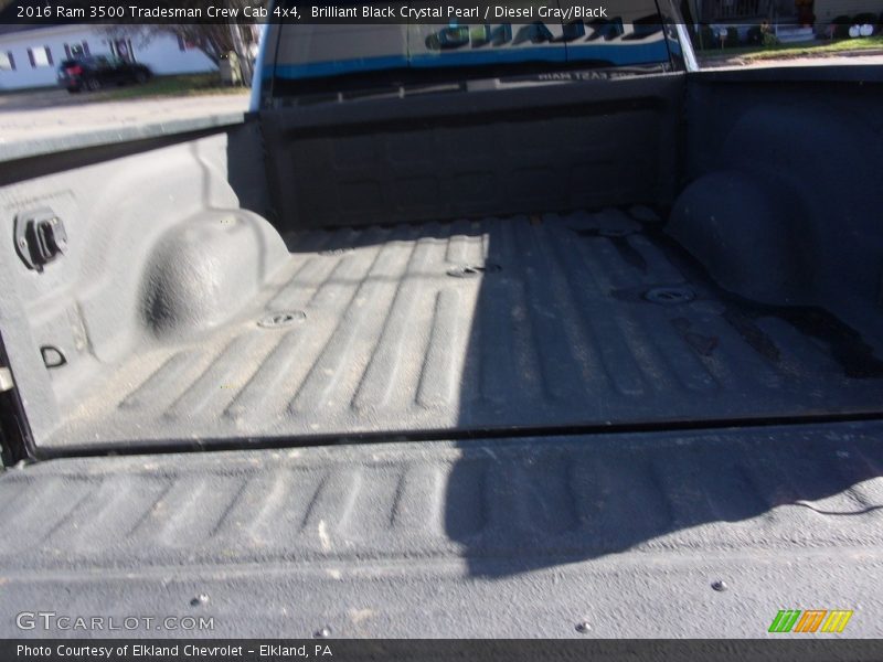 Brilliant Black Crystal Pearl / Diesel Gray/Black 2016 Ram 3500 Tradesman Crew Cab 4x4