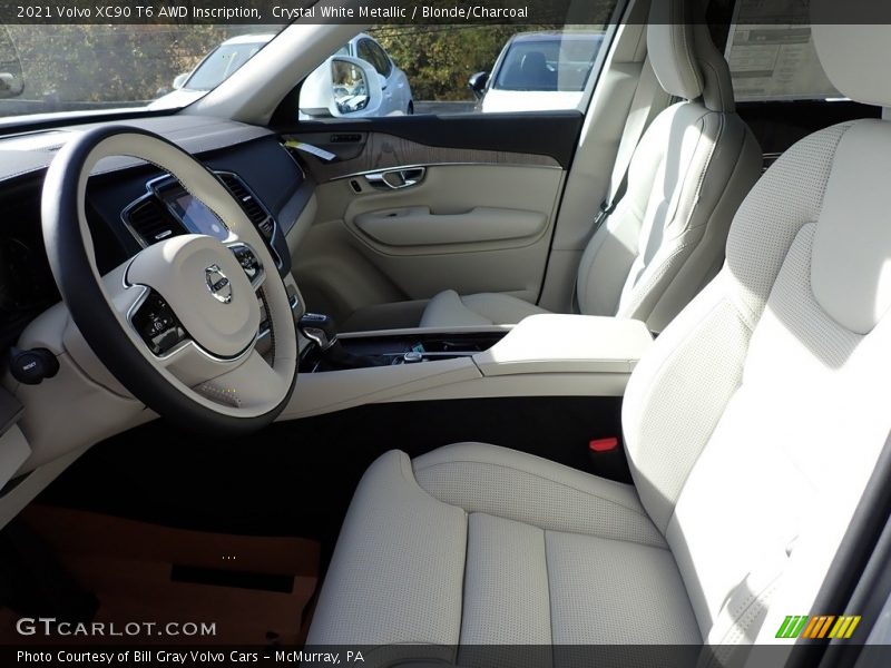 Crystal White Metallic / Blonde/Charcoal 2021 Volvo XC90 T6 AWD Inscription