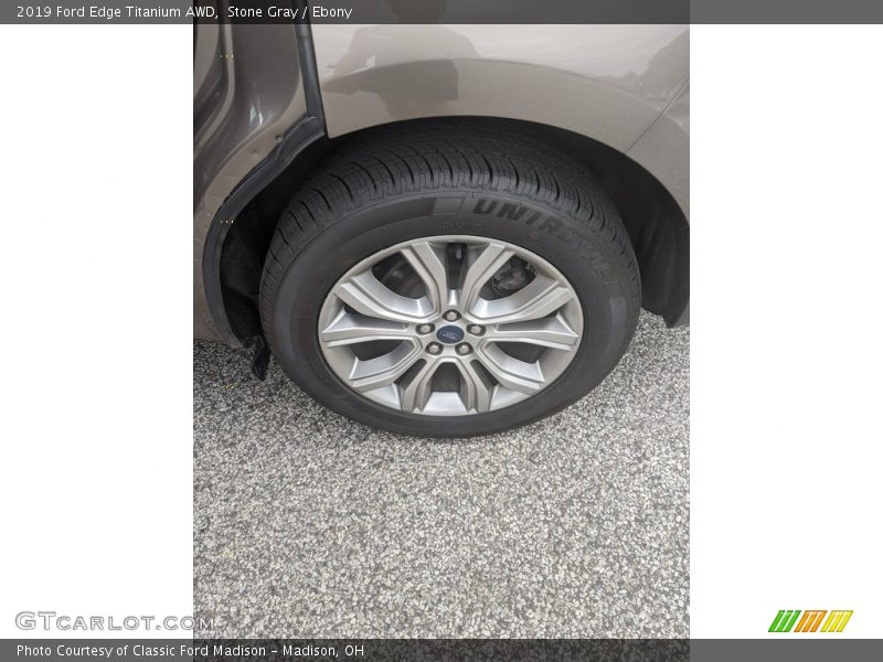 Stone Gray / Ebony 2019 Ford Edge Titanium AWD