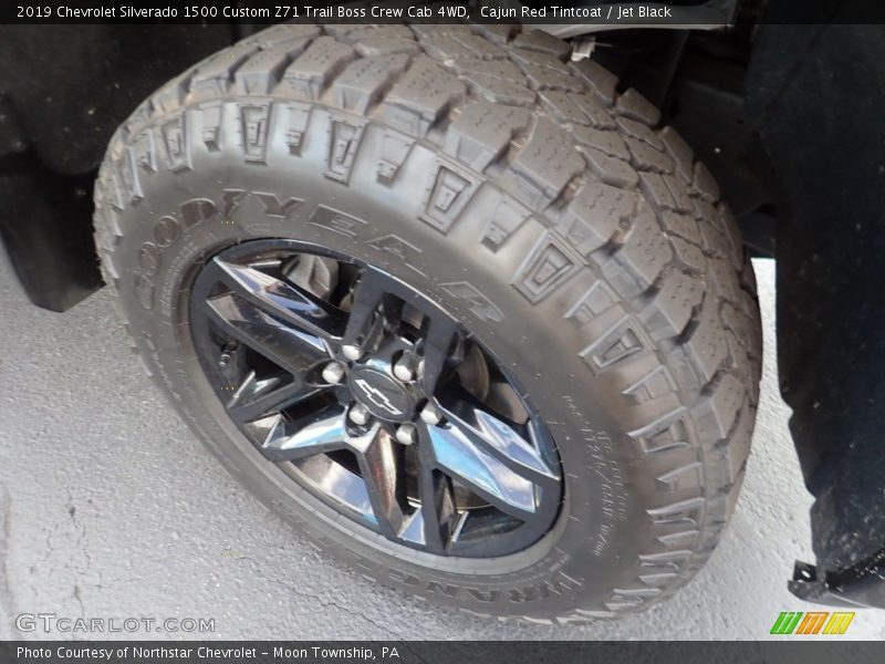 Cajun Red Tintcoat / Jet Black 2019 Chevrolet Silverado 1500 Custom Z71 Trail Boss Crew Cab 4WD