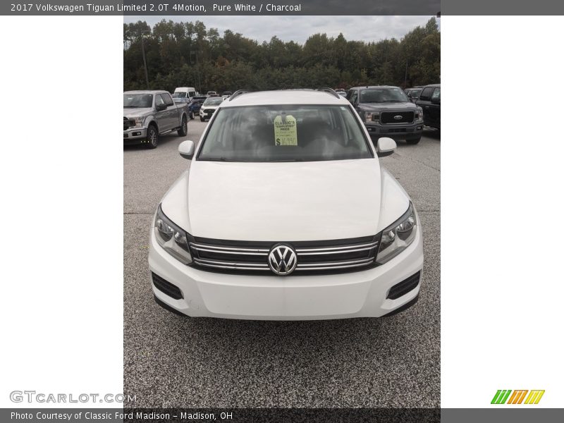 Pure White / Charcoal 2017 Volkswagen Tiguan Limited 2.0T 4Motion