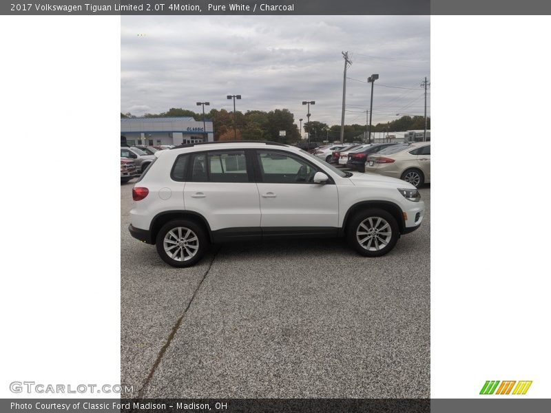 Pure White / Charcoal 2017 Volkswagen Tiguan Limited 2.0T 4Motion