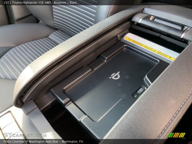 Blueprint / Black 2021 Toyota Highlander XSE AWD