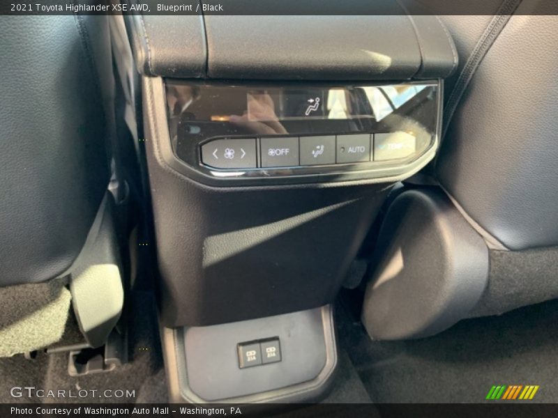 Blueprint / Black 2021 Toyota Highlander XSE AWD