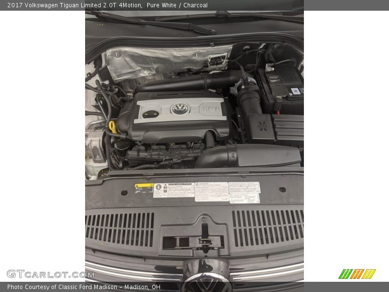 Pure White / Charcoal 2017 Volkswagen Tiguan Limited 2.0T 4Motion