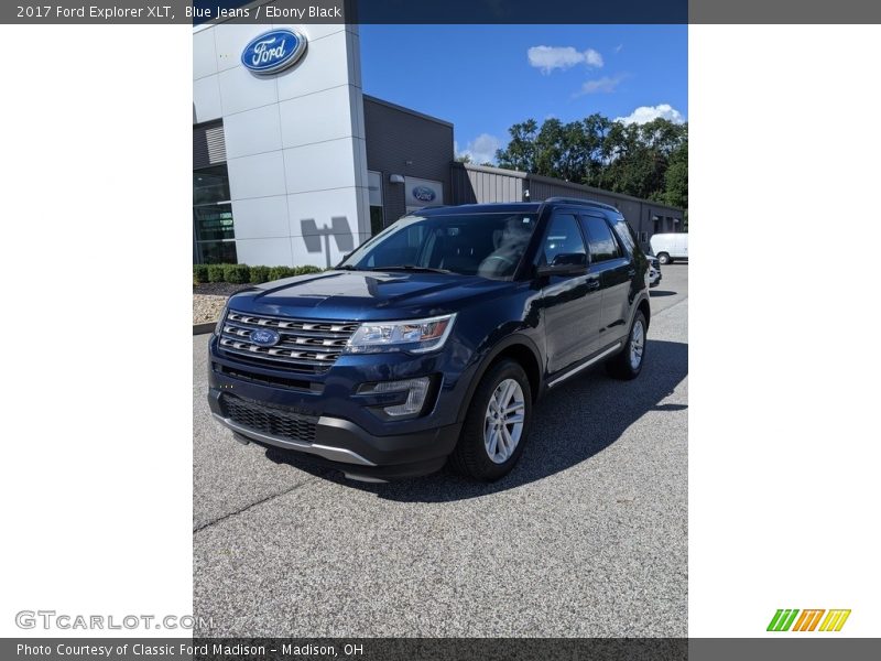 Blue Jeans / Ebony Black 2017 Ford Explorer XLT