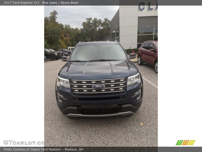 Blue Jeans / Ebony Black 2017 Ford Explorer XLT
