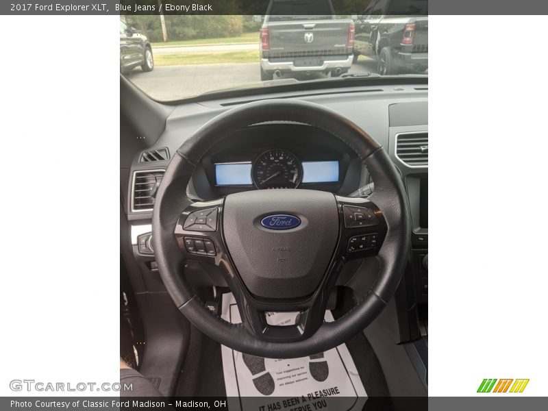 Blue Jeans / Ebony Black 2017 Ford Explorer XLT