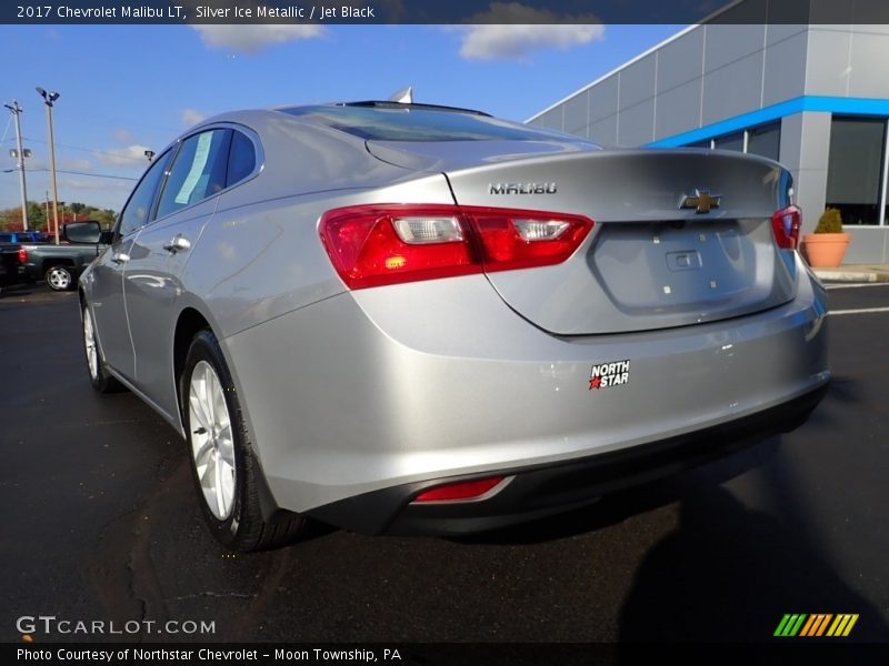 Silver Ice Metallic / Jet Black 2017 Chevrolet Malibu LT