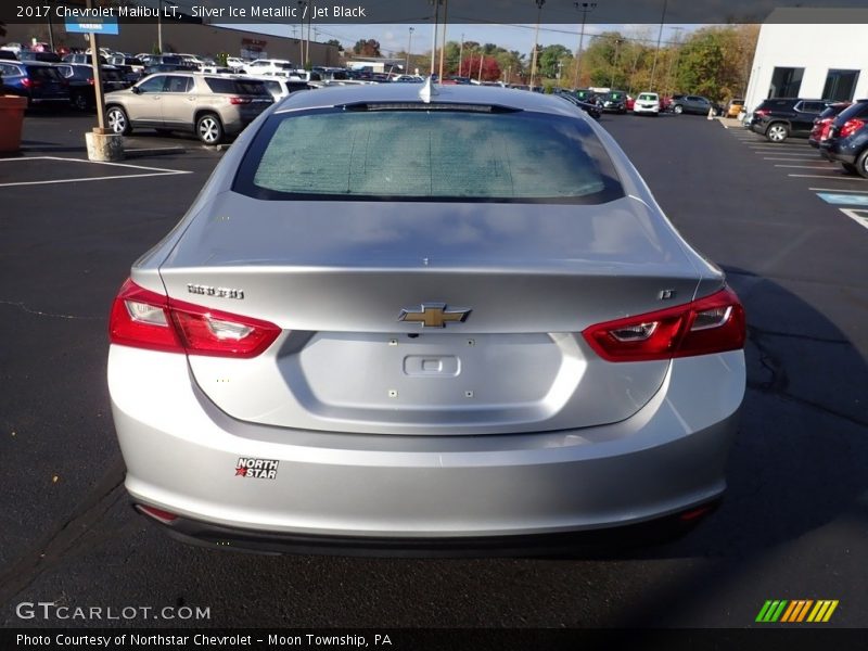 Silver Ice Metallic / Jet Black 2017 Chevrolet Malibu LT