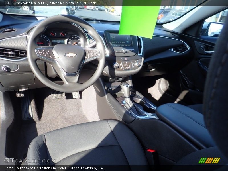 Silver Ice Metallic / Jet Black 2017 Chevrolet Malibu LT