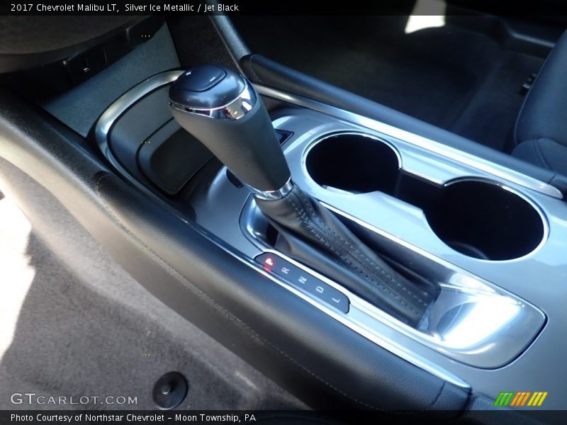 Silver Ice Metallic / Jet Black 2017 Chevrolet Malibu LT
