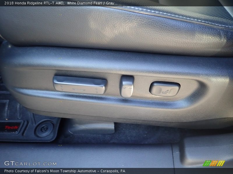 White Diamond Pearl / Gray 2018 Honda Ridgeline RTL-T AWD