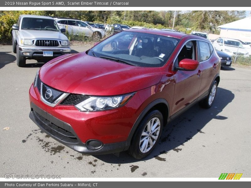 Scarlet Ember Tintcoat / Charcoal 2019 Nissan Rogue Sport S AWD