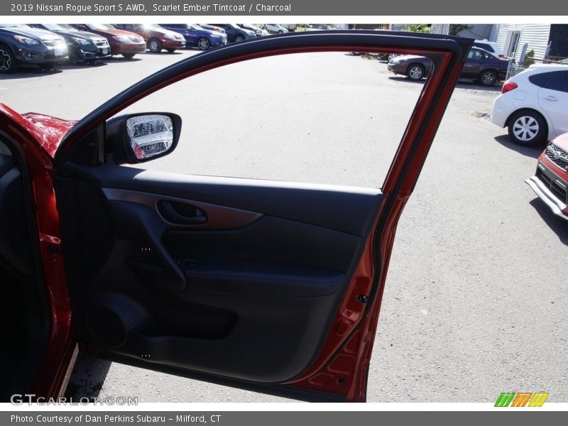 Scarlet Ember Tintcoat / Charcoal 2019 Nissan Rogue Sport S AWD