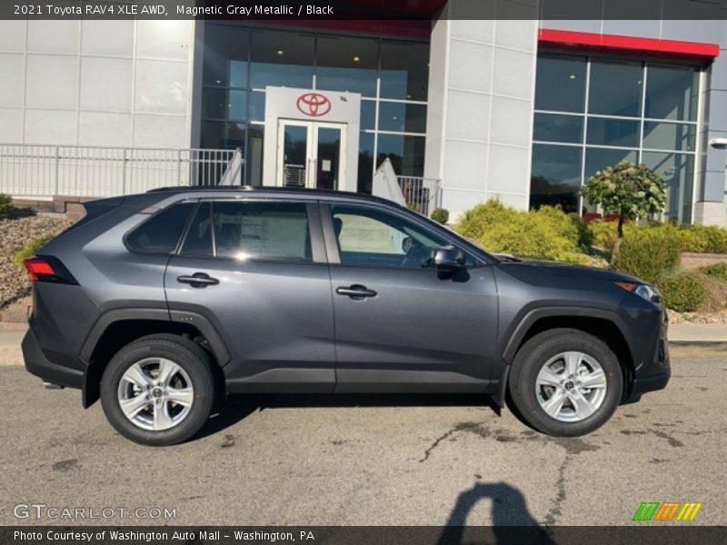  2021 RAV4 XLE AWD Magnetic Gray Metallic