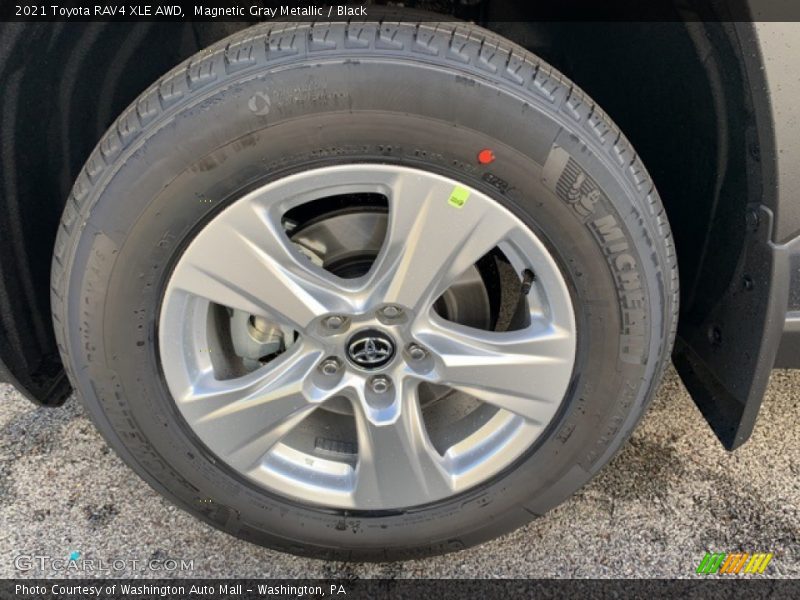  2021 RAV4 XLE AWD Wheel