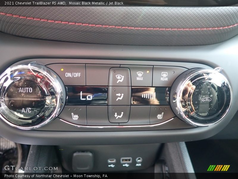 Mosaic Black Metallic / Jet Black 2021 Chevrolet TrailBlazer RS AWD