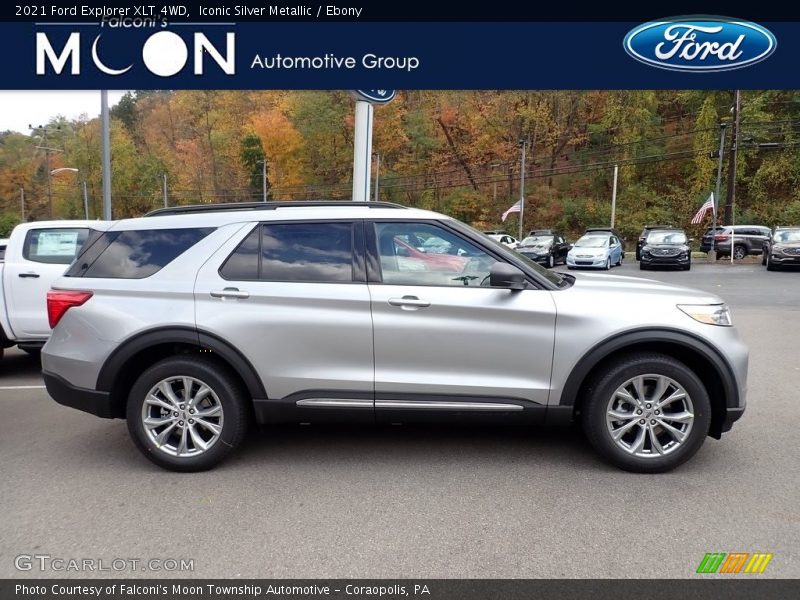 Iconic Silver Metallic / Ebony 2021 Ford Explorer XLT 4WD