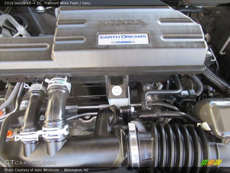 Platinum White Pearl / Ivory 2019 Honda CR-V EX