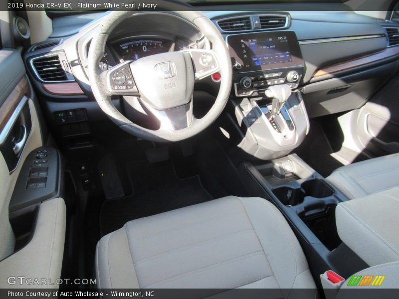 Platinum White Pearl / Ivory 2019 Honda CR-V EX