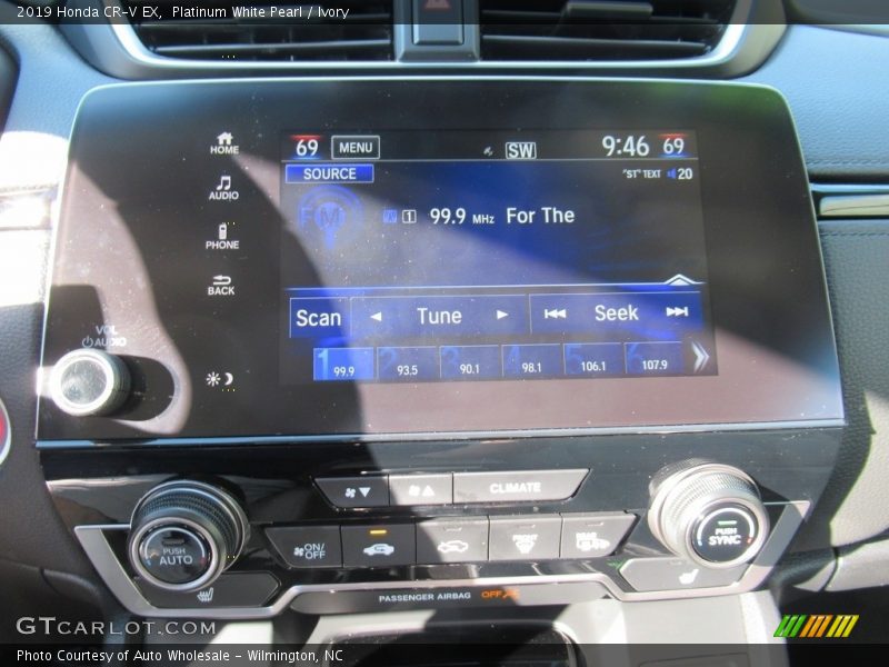 Platinum White Pearl / Ivory 2019 Honda CR-V EX