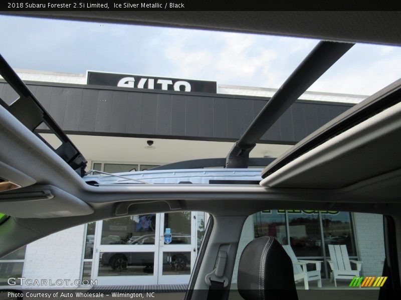 Ice Silver Metallic / Black 2018 Subaru Forester 2.5i Limited