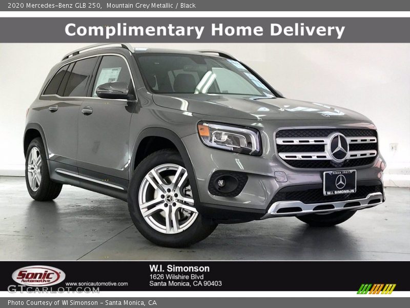 Mountain Grey Metallic / Black 2020 Mercedes-Benz GLB 250