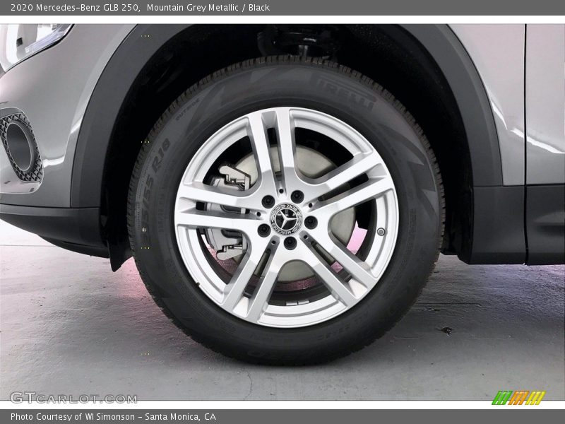 Mountain Grey Metallic / Black 2020 Mercedes-Benz GLB 250