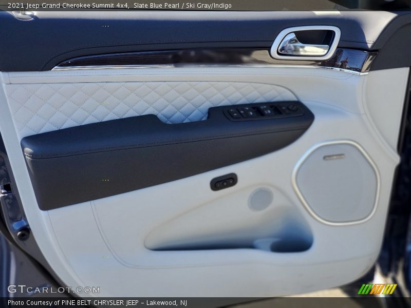 Door Panel of 2021 Grand Cherokee Summit 4x4